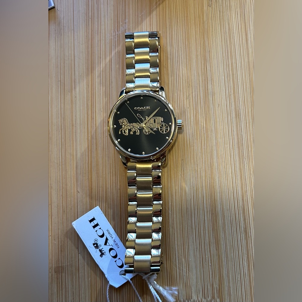 Coach Business Grand Watch 36mm Black & Golden Face & Black Breclet. - Picture 5 of 8